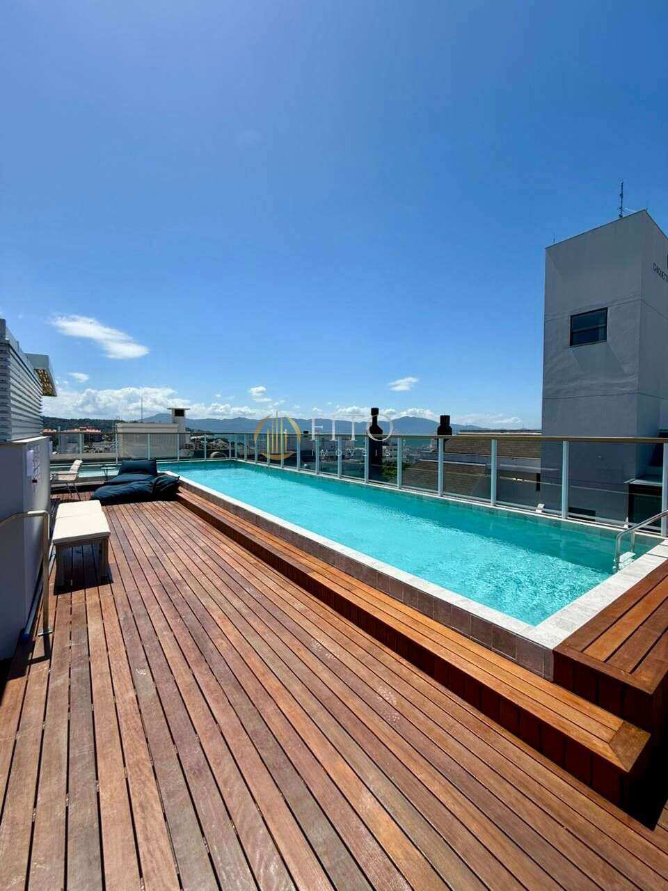 Apartamento Garden à venda em Jurerê, com 3 quartos, 125m² a 70 metros do mar